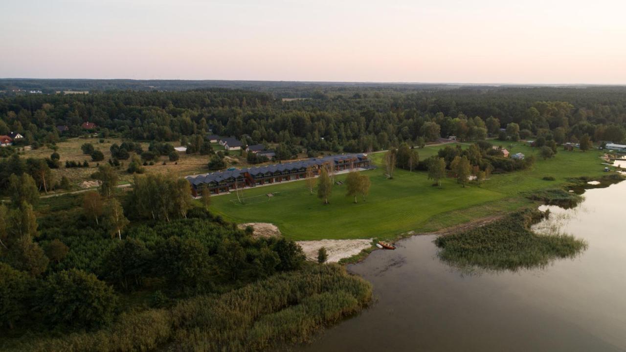 Kite Marina Sarbsk Hotel Exterior photo