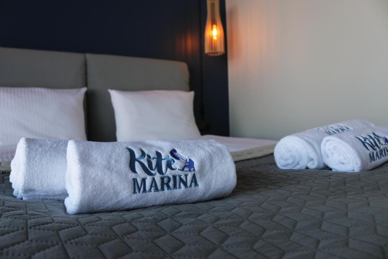 Kite Marina Sarbsk Hotel Exterior photo