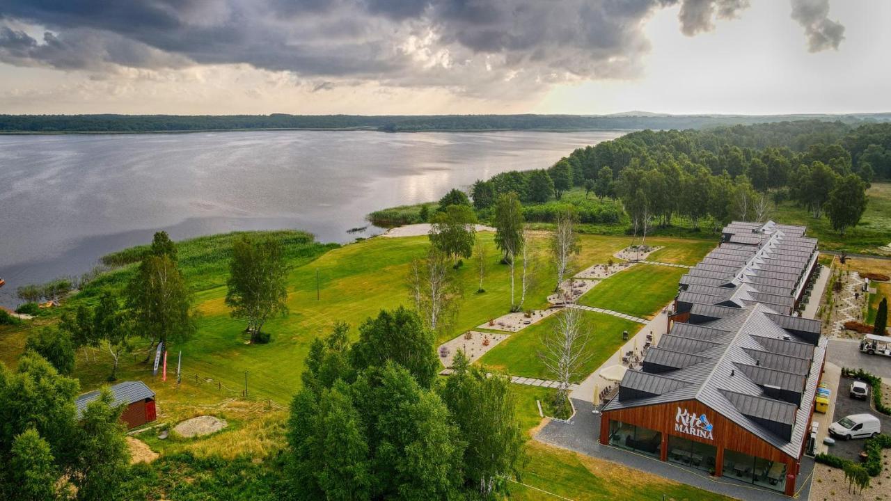Kite Marina Sarbsk Hotel Exterior photo